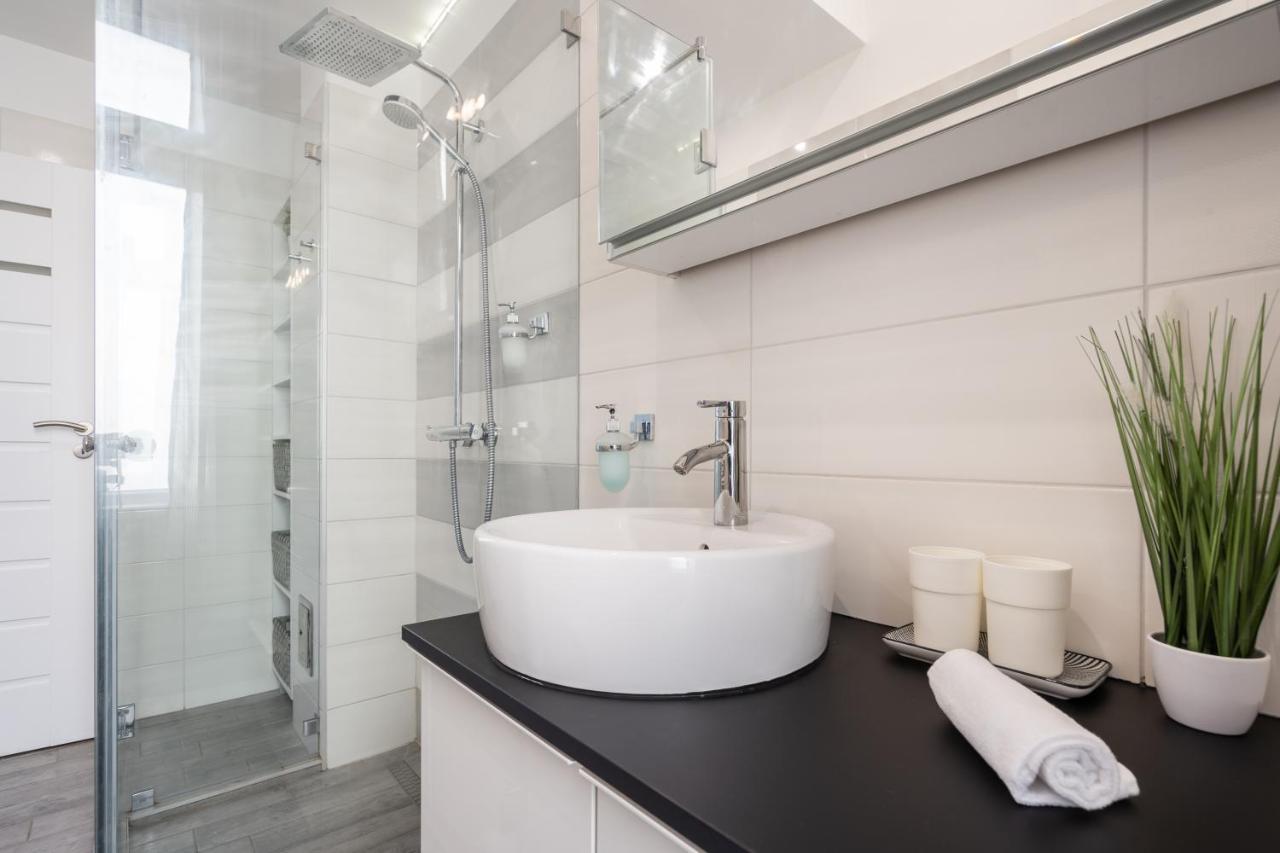 Bpr Chic Gem In The Heart Of The City Budapest Ngoại thất bức ảnh